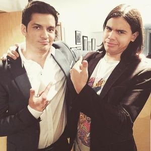 Meet your Posher, Vibe Underground.